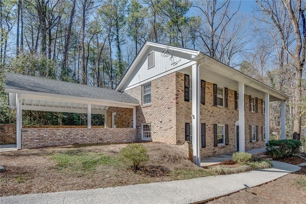 3560 Embry Circle, Atlanta, GA 30341 — most recent listing photo