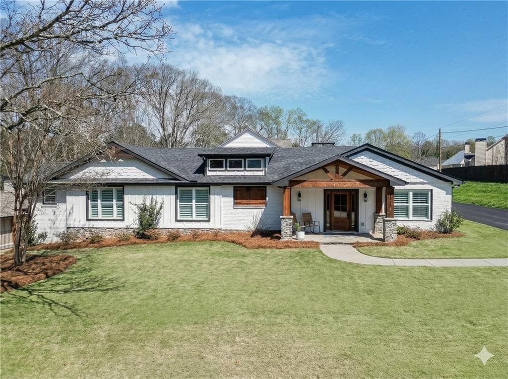 5435 Shadburn Ferry Road, Buford, GA 30518 — most recent listing photo
