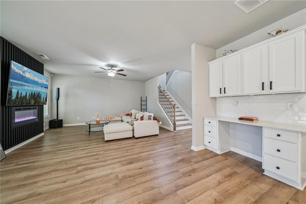 5 bedroom, 3 bathroom, 3,289 sq ft single family residence for sale at 120 Cabin Way, Hampton, GA 30228 — photo 8