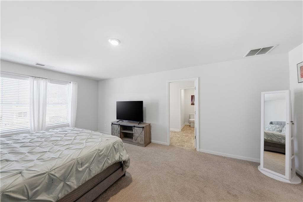 5 bedroom, 3 bathroom, 2,556 sq ft single family residence for sale at 5816 Gabbro Court, Lithia Springs, GA 30122 — photo 9