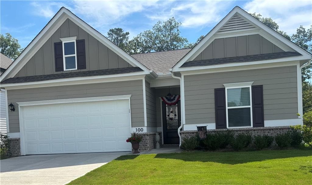 3 bedroom, 2 bathroom, 1,789 sq ft single family residence for sale at 100 Royal Oak Drive, Rome, GA 30165 — photo 1 of 39