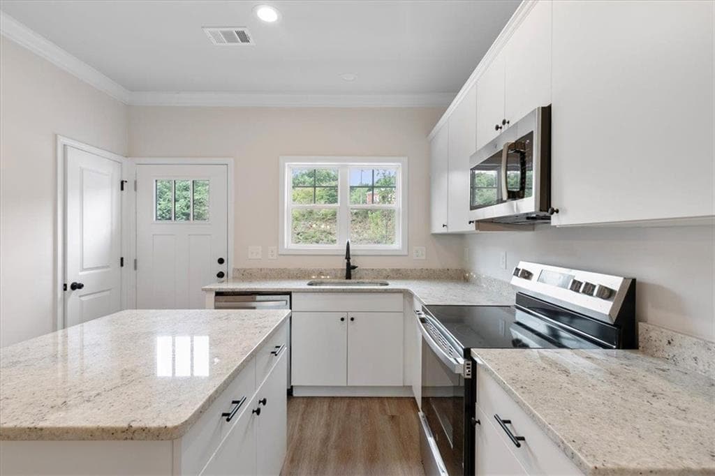quadruplex for sale at 2447 NW Old Thompson Bridge Road, Gainesville, GA 30501 — photo 7