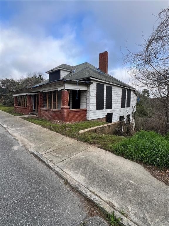 3 bedroom, 1 bathroom, 1,348 sq ft single family residence for sale at 2265 Clayton Street, Macon, GA 31204 — photo 2