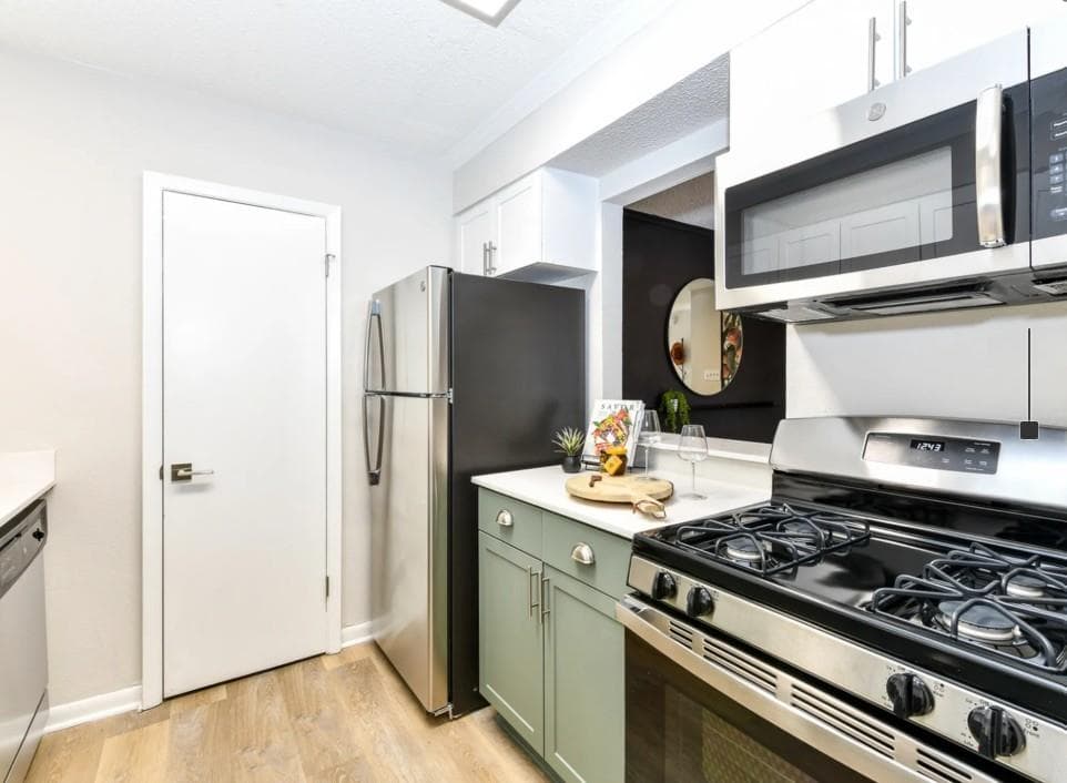 2 bedroom, 2 bathroom, 1,057 sq ft apartment for rent at 2383 Akers Mill Road PO3, Atlanta, GA 30339 for $1,536 a month