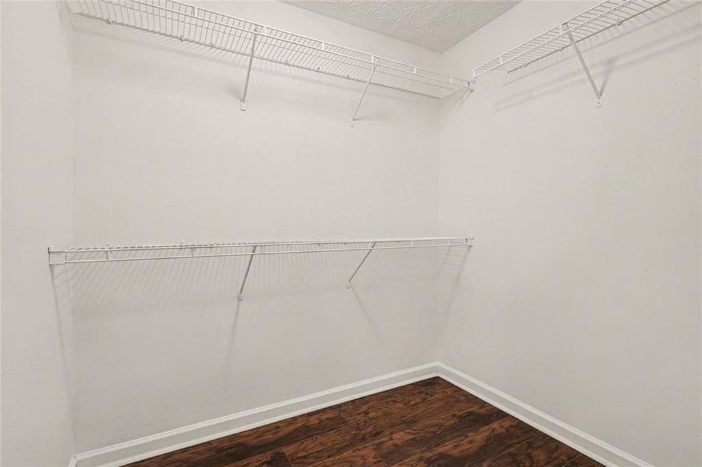 4 bedroom, 3 bathroom, 1,813 sq ft single family residence under contract at 396 Clearsprings Drive, Lawrenceville, GA 30046 — photo 9