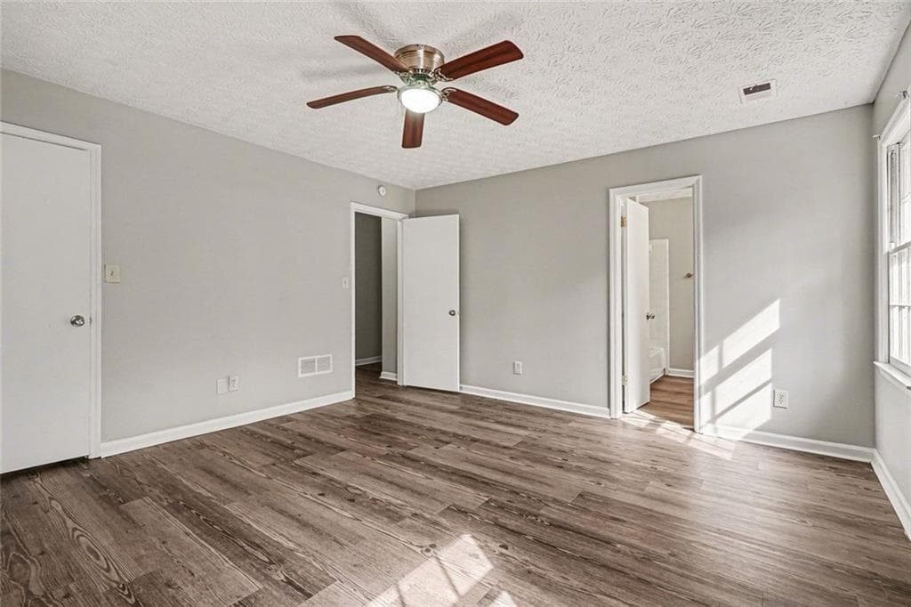 3 bedroom, 2 bathroom, 1,556 sq ft single family residence for sale at 2060 Lost Forest Lane, Conyers, GA 30094 — photo 10