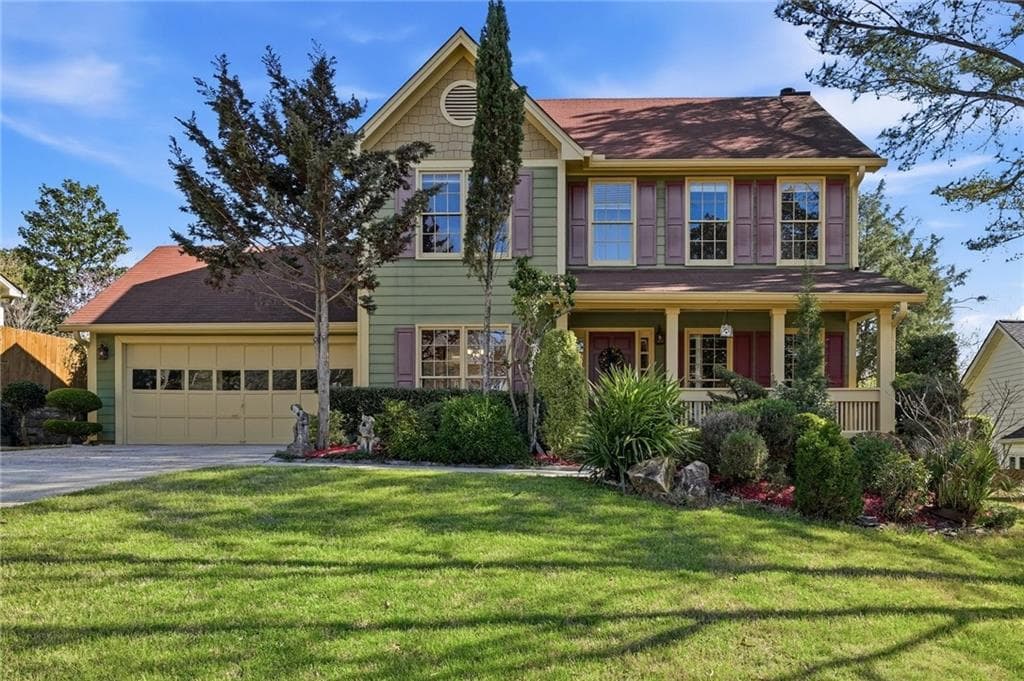 3 bedroom, 3 bathroom, 1,872 sq ft single family residence sold at 5440 Bentley Hall Drive, Johns Creek, GA 30005