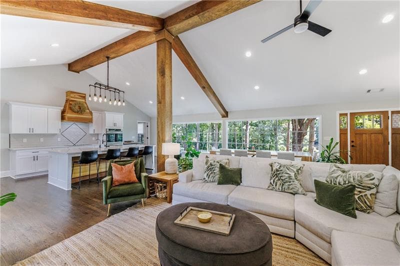 5 bedroom, 4 bathroom, 4,623 sq ft single family residence for sale at 9585 Hutcheson Ferry Road, Chattahoochee Hills, GA 30268 — photo 7