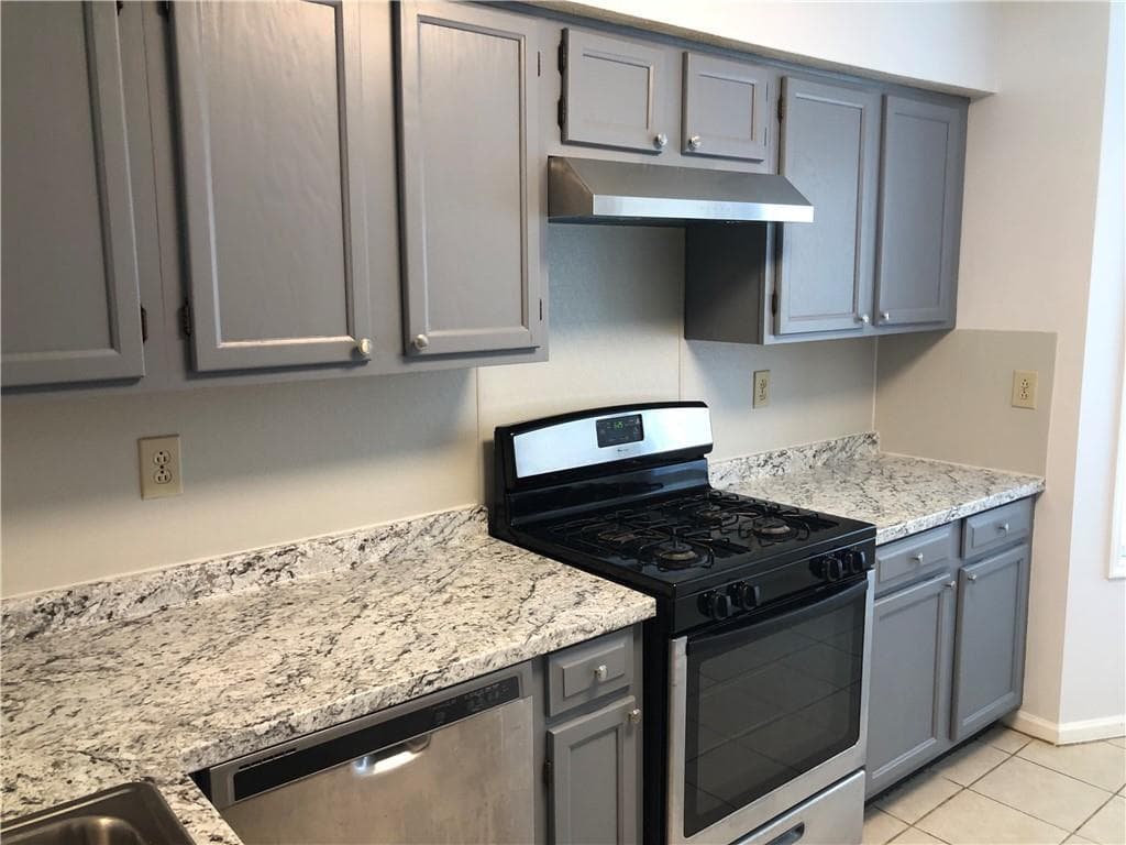 2 bedroom, 2 bathroom condominium for sale at 9456 CYPRESS Lane, Jonesboro, GA 30238 — photo 10