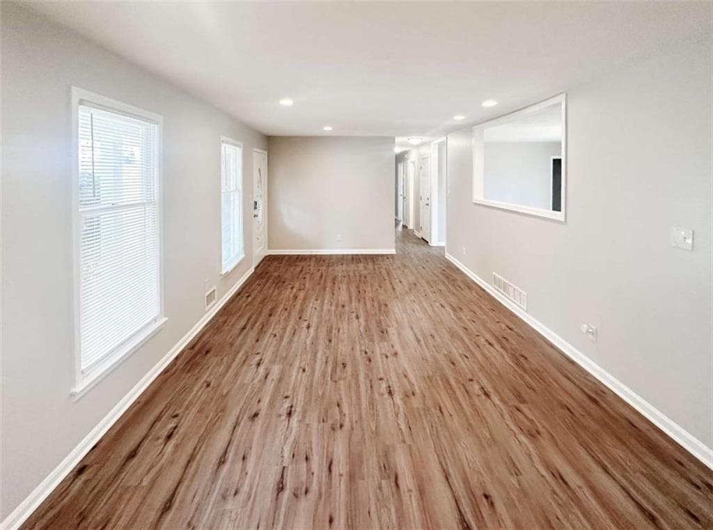 4 bedroom, 3 bathroom, 2,058 sq ft single family residence for sale at 4060 W Stubbs Road, South Fulton, GA 30349 — photo 3