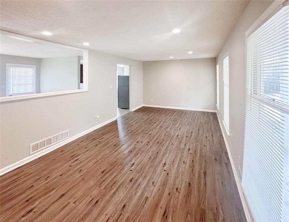 4 bedroom, 3 bathroom, 2,058 sq ft single family residence for sale at 4060 W Stubbs Road, South Fulton, GA 30349 — photo 5