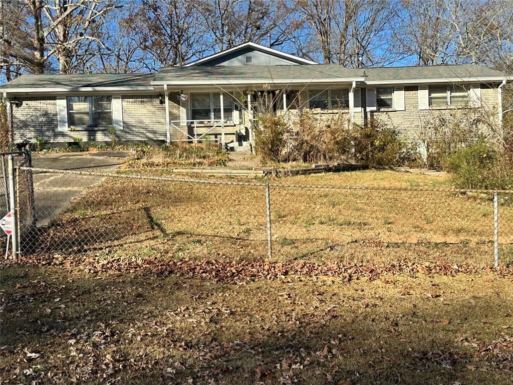 5886 S Bear Drive, Douglasville, GA 30135 — most recent listing photo