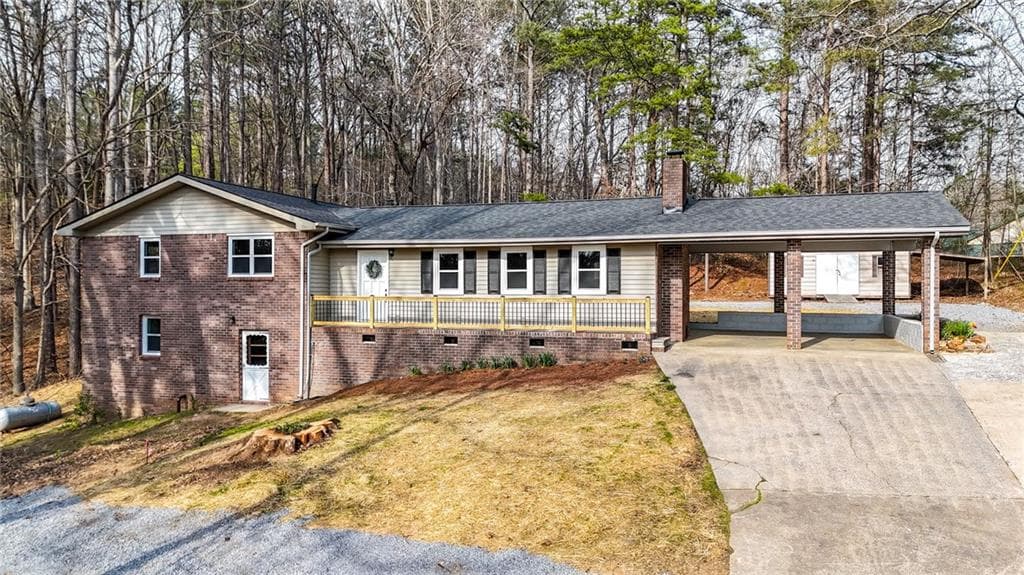 4 bedroom, 3 bathroom, 1,356 sq ft single family residence sold at 237 Lusk Court, Canton, GA 30114