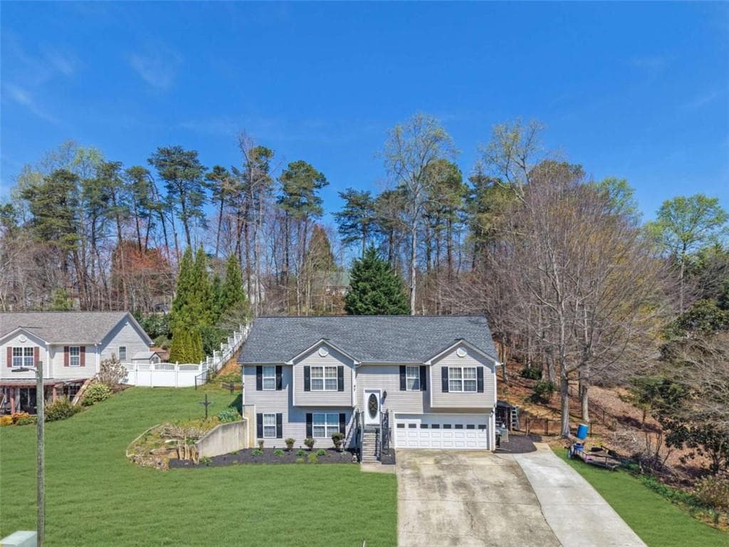 2932 Lake Hollow Road, Gainesville, GA 30501 — most recent listing photo