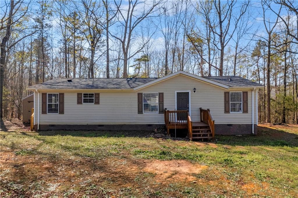 3 bedroom, 2 bathroom, 1,456 sq ft single family residence sold at 85 Winding Vine Lane, Nicholson, GA 30565
