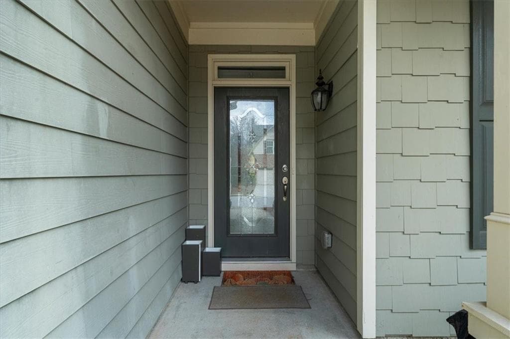 4 bedroom, 3 bathroom, 2,210 sq ft single family residence for sale at 3739 Golden Leaf Point, Gainesville, GA 30504 — photo 4