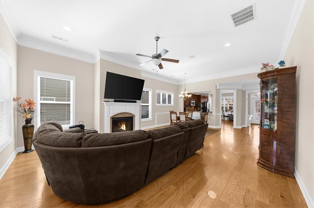 4 bedroom, 3 bathroom, 2,210 sq ft single family residence for sale at 3739 Golden Leaf Point, Gainesville, GA 30504 — photo 8