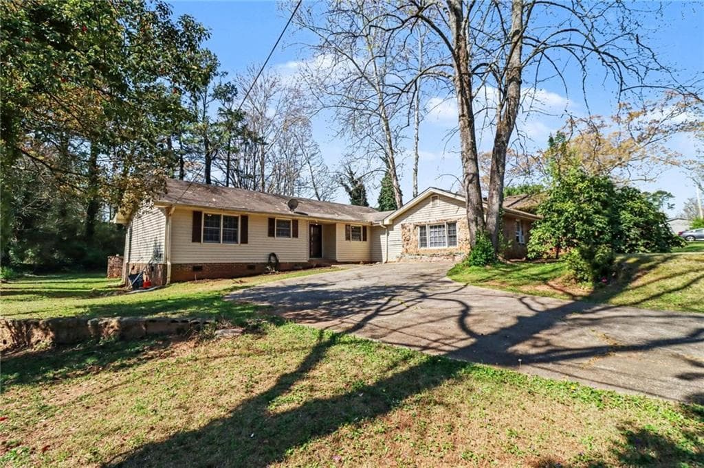 5581 Shadow Rock Drive, Lithonia, GA 30058 — most recent listing photo
