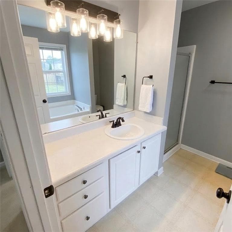 4 bedroom, 3 bathroom, 2,001 sq ft single family residence under contract at 3110 Water Brook Drive, Conyers, GA 30094 — photo 8