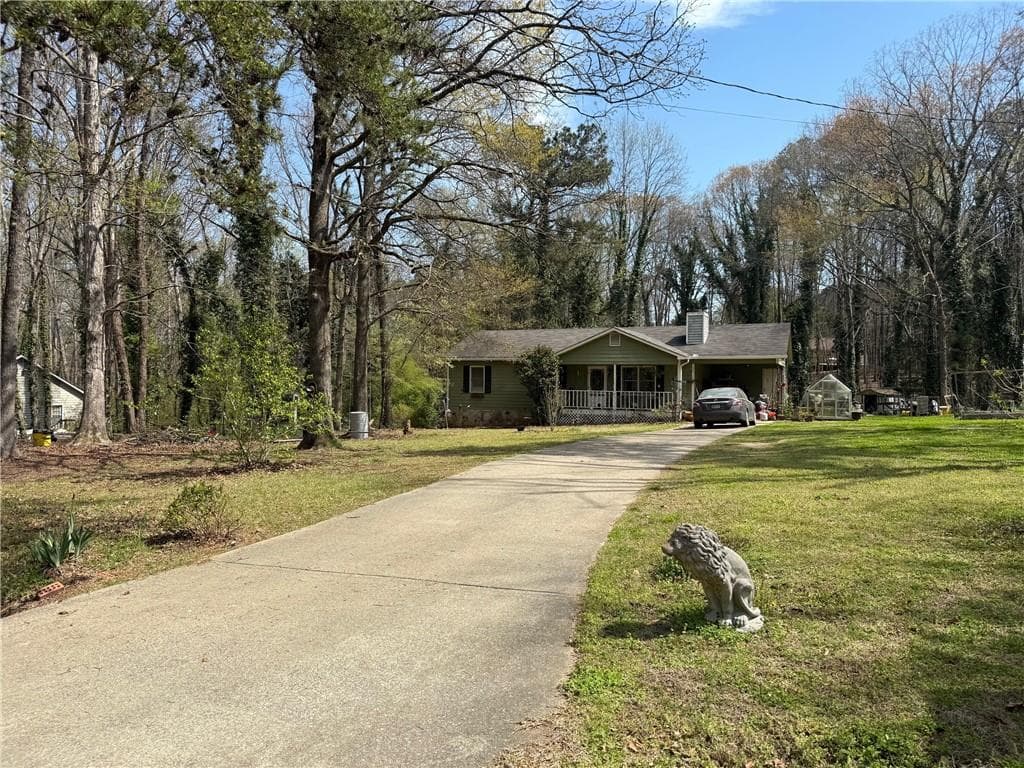 3 bedroom, 2 bathroom, 1,504 sq ft single family residence sold at 65 Black Oak Road, Cartersville, GA 30120