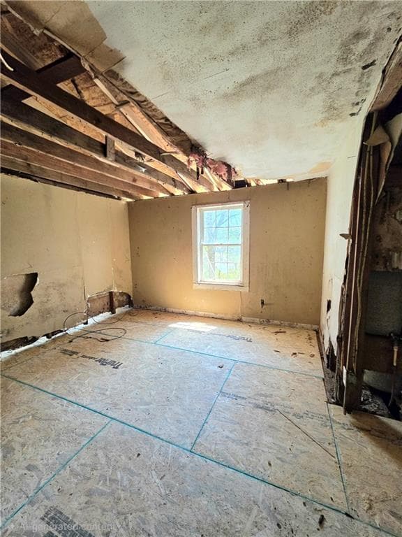 4 bedroom, 1 bathroom, 1,120 sq ft single family residence under contract at 7074 Hammond Way, Lithonia, GA 30058 — photo 10