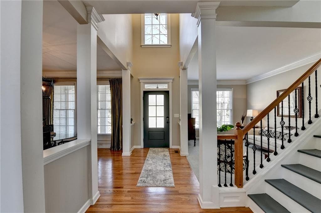6 bedroom, 4 bathroom, 2,944 sq ft single family residence under contract at 4930 N River Drive, Cumming, GA 30041 — photo 9