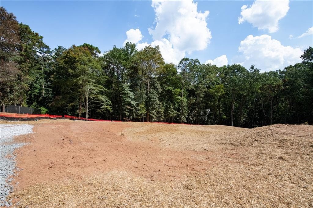 single family residence for sale at 750 Mount Vernon Highway, Atlanta, GA 30327 — photo 5