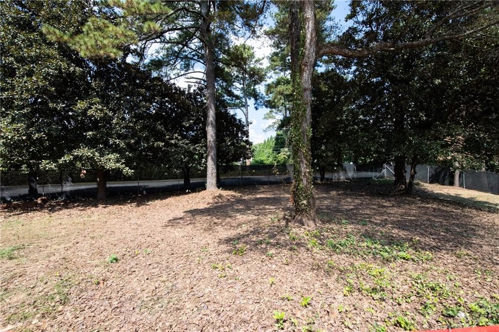 single family residence for sale at 750 Mount Vernon Highway, Atlanta, GA 30327 — photo 7
