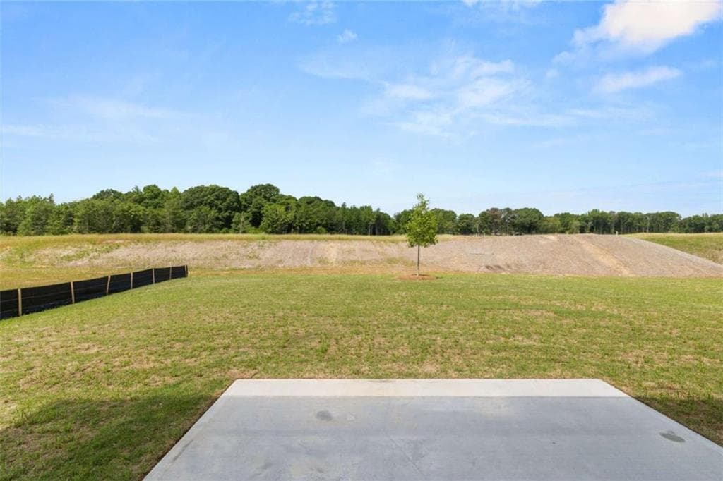 3 bedroom, 3 bathroom, 1,814 sq ft single family residence for sale at 107 Maplewood Lane, Conyers, GA 30094 — photo 2