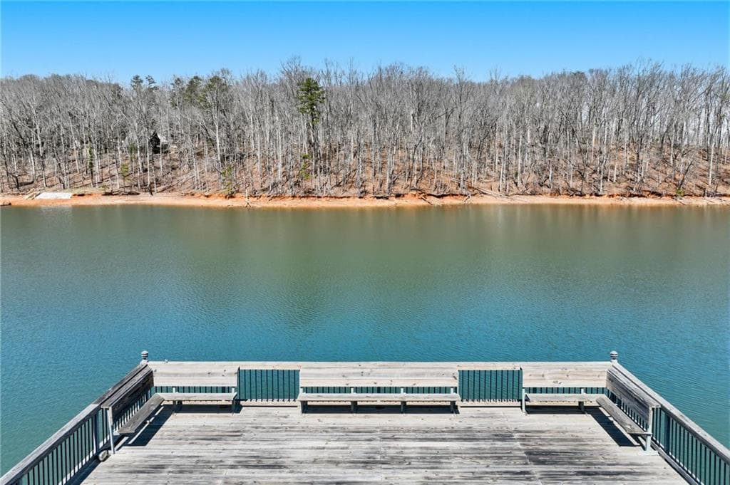 single family residence under contract at 6855 Hardwood Trail, Gainesville, GA 30506 — photo 10