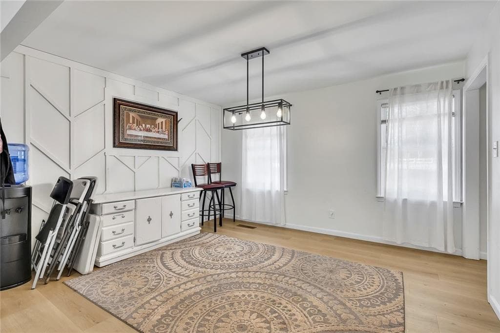 4 bedroom, 3 bathroom, 2,080 sq ft single family residence for sale at 2328 Carnes Road, Jonesboro, GA 30236 — photo 9