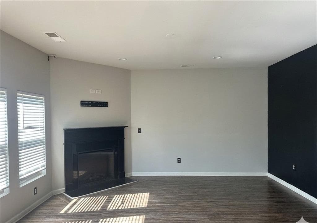 5 bedroom, 4 bathroom, 2,857 sq ft single family residence for sale at 637 Emporia Loop, Mcdonough, GA 30253 — photo 4