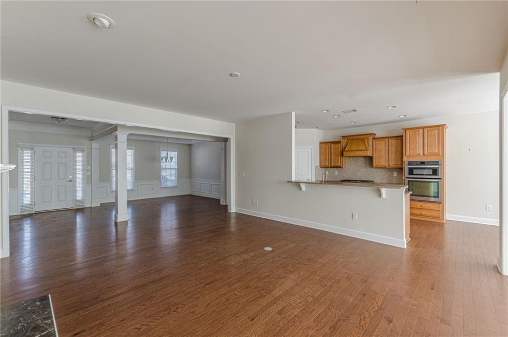 2 bedroom, 2 bathroom, 2,238 sq ft single family residence for sale at 1010 Amicalola Court, Griffin, GA 30223 — photo 7