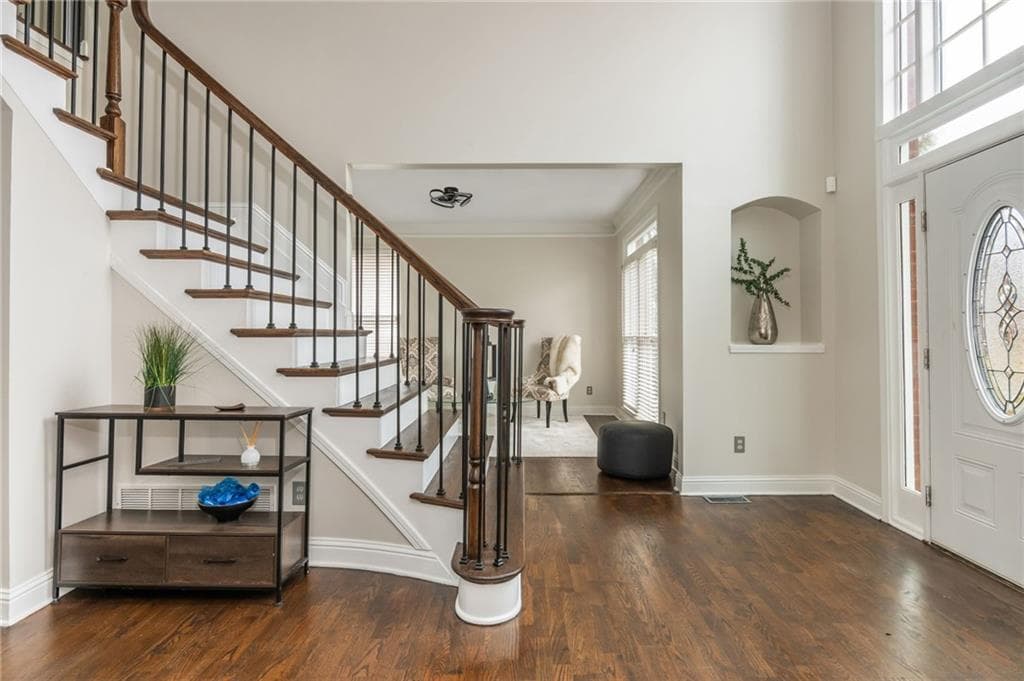 4 bedroom, 4 bathroom, 3,078 sq ft single family residence under contract at 1331 Dayspring Trace, Lawrenceville, GA 30045 — photo 9