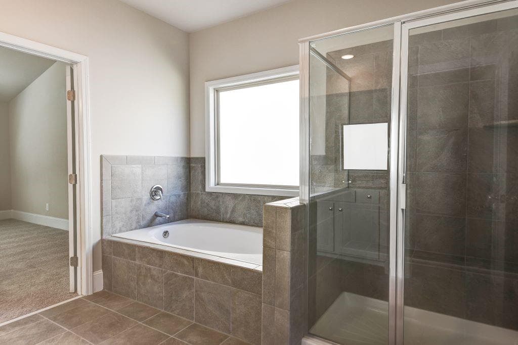 5 bedroom, 3 bathroom, 3,150 sq ft single family residence for sale at 4215 Trinity Oaks Trail, Cumming, GA 30040 — photo 10