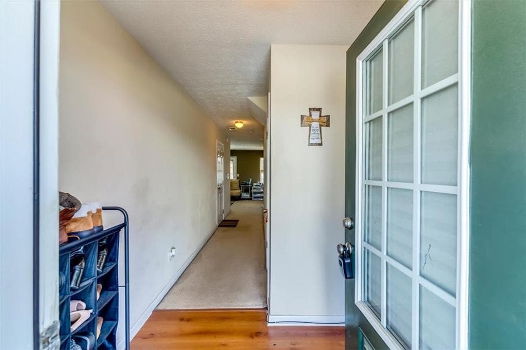 2 bedroom, 3 bathroom, 2,069 sq ft townhouse for sale at 6371 Redan Square, Lithonia, GA 30058 — photo 2