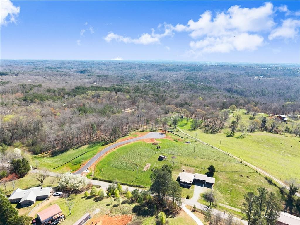 3 bedroom, 2 bathroom, 1,400 sq ft single family residence under contract at 87 White Oak Court, Cleveland, GA 30528 — photo 8