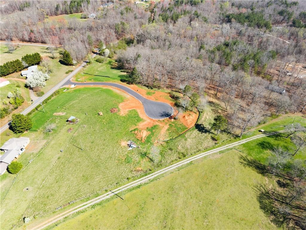 3 bedroom, 2 bathroom, 1,500 sq ft single family residence under contract at 48 White Oak Court, Cleveland, GA 30528 — photo 10