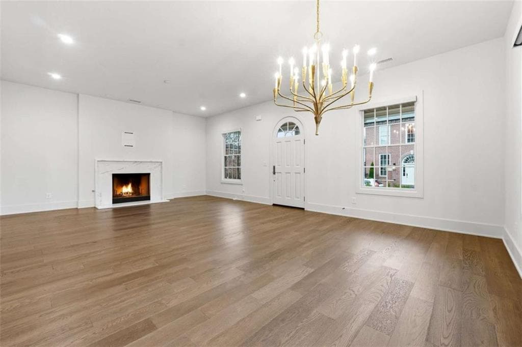 4 bedroom, 5 bathroom, 3,609 sq ft single family residence under contract at 215 3rd Street, Fayetteville, GA 30214 — photo 7