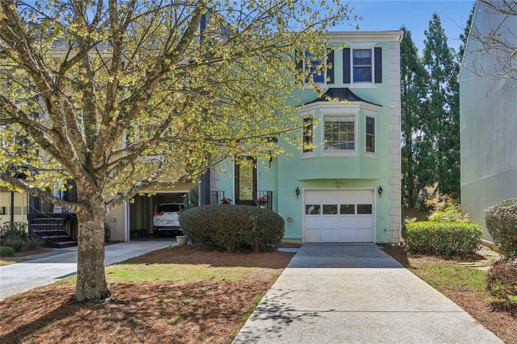 18 Sycamore Station, Decatur, GA 30030 — most recent listing photo