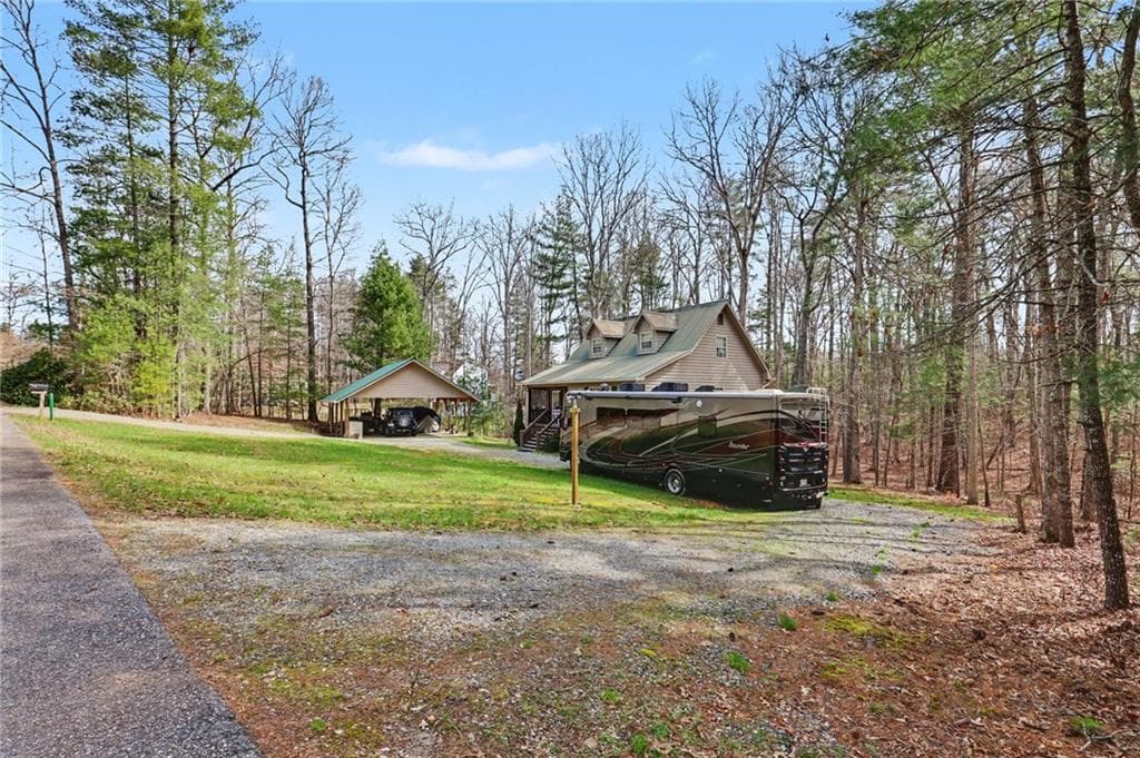 3 bedroom, 3 bathroom, 1,850 sq ft single family residence for sale at 91 Margie Lane, Blairsville, GA 30512 — photo 3