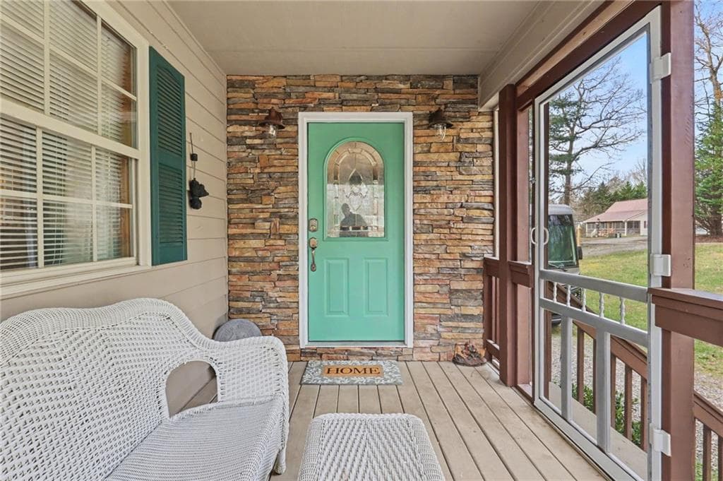 3 bedroom, 3 bathroom, 1,850 sq ft single family residence for sale at 91 Margie Lane, Blairsville, GA 30512 — photo 8