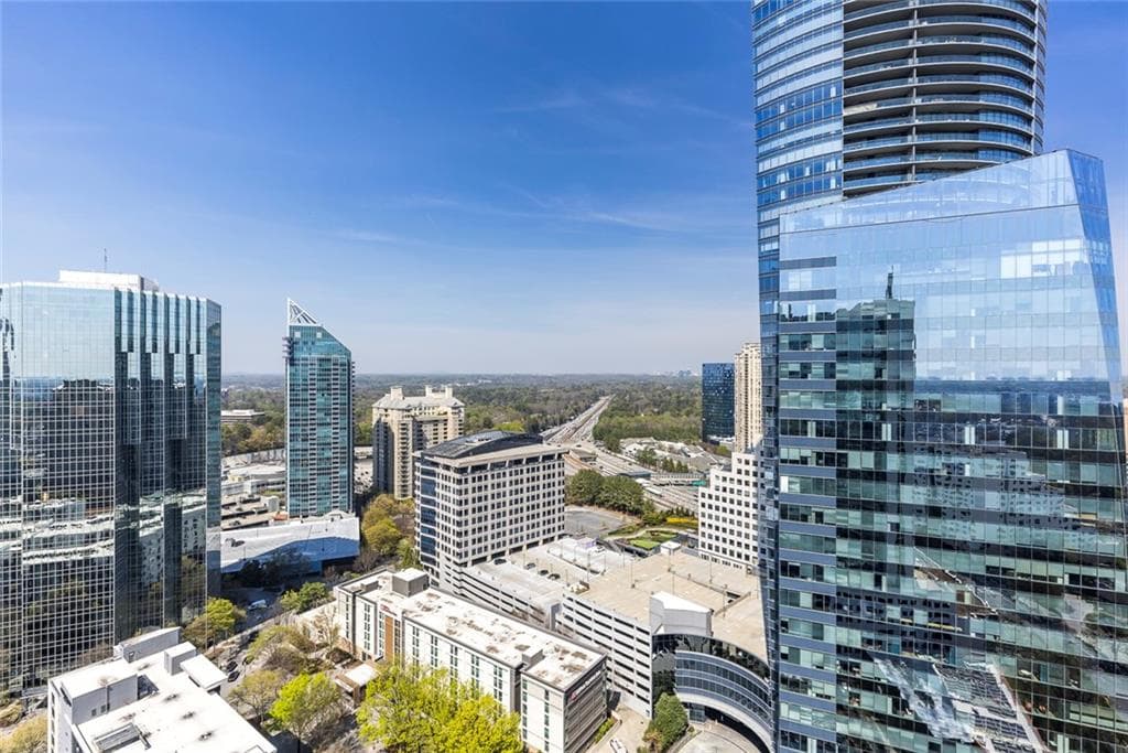 1 bedroom, 1 bathroom, 798 sq ft condominium sold at 3324 Peachtree Road 2611, Atlanta, GA 30326