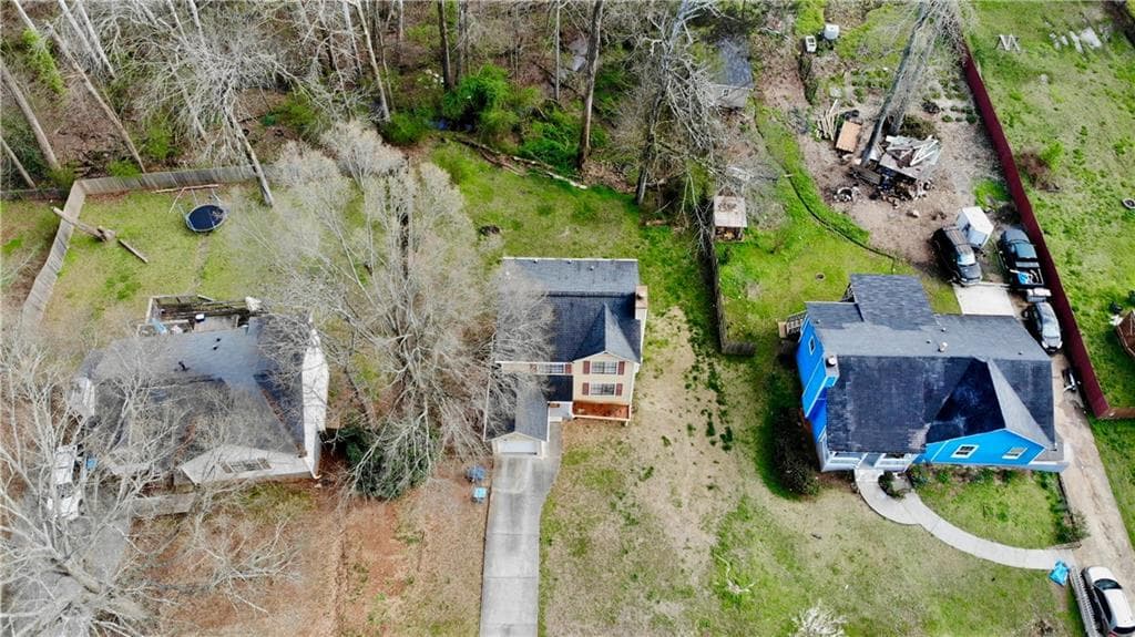 3 bedroom, 3 bathroom, 1,469 sq ft single family residence under contract at 2070 Harrison Ridge Court, Lawrenceville, GA 30044 — photo 4