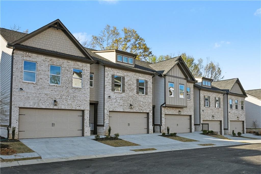 4237 Fern River Trail 7, Norcross, GA 30093 — most recent listing photo