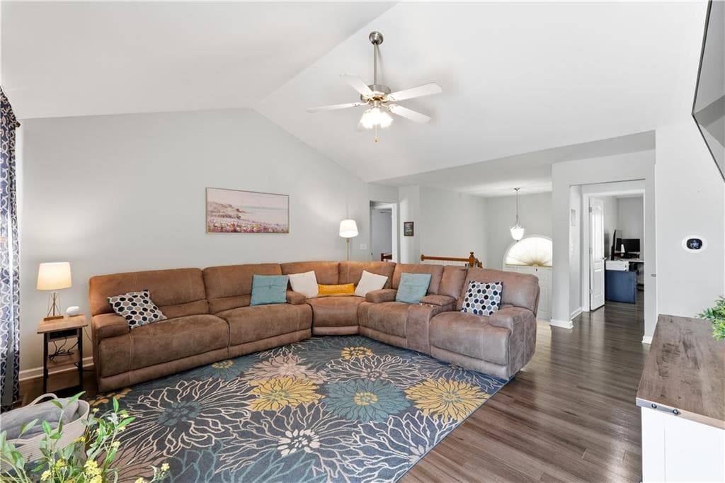 4 bedroom, 3 bathroom, 2,467 sq ft single family residence for sale at 172 Polo Crossing, Hiram, GA 30141 — photo 8