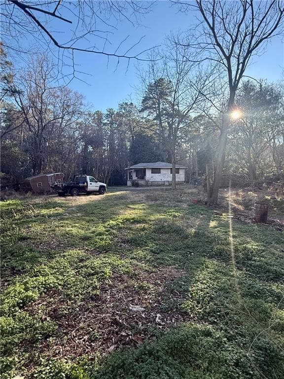 2 bedroom, 1 bathroom, 1,075 sq ft single family residence for sale at 5347 Lacey Avenue, Morrow, GA 30260 — photo 7