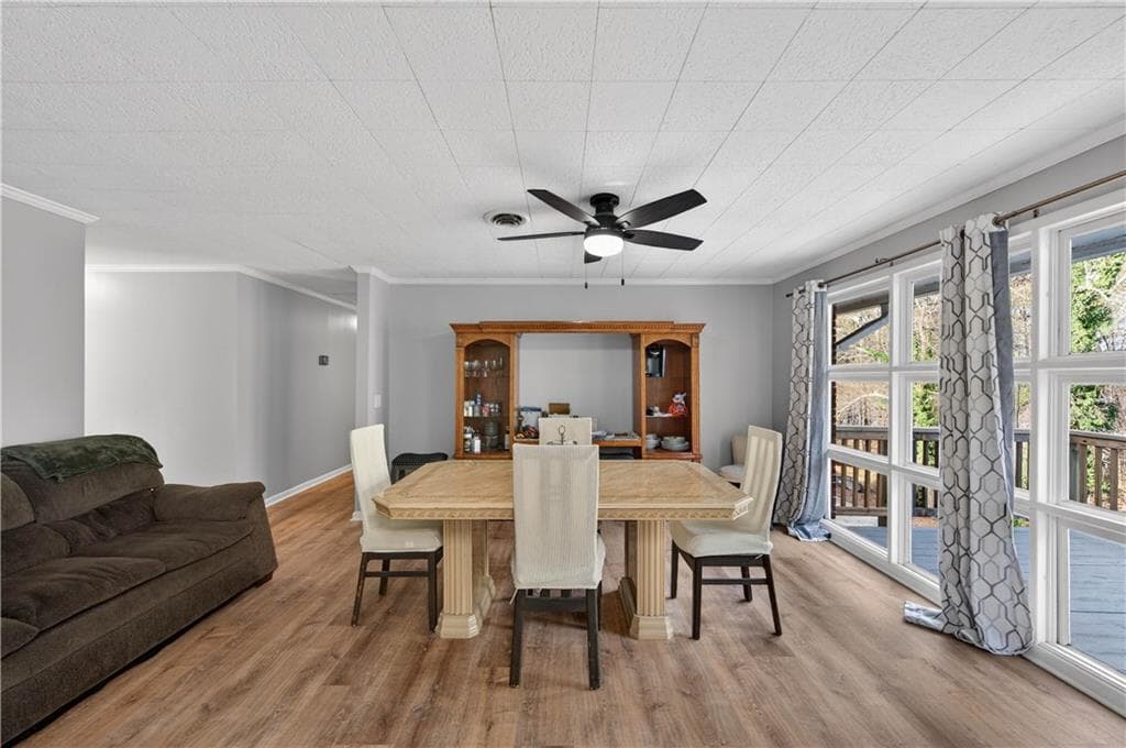 6 bedroom, 4 bathroom, 3,600 sq ft single family residence for sale at 3460 Maynard Circle, Gainesville, GA 30506 — photo 8