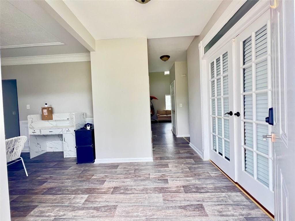 4 bedroom, 3 bathroom, 2,175 sq ft single family residence under contract at 903 MILTON Circle, Loganville, GA 30052 — photo 2