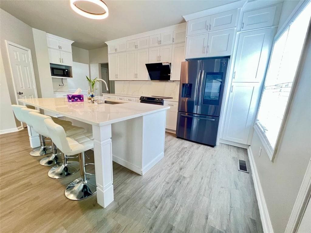 4 bedroom, 3 bathroom, 2,175 sq ft single family residence under contract at 903 MILTON Circle, Loganville, GA 30052 — photo 7